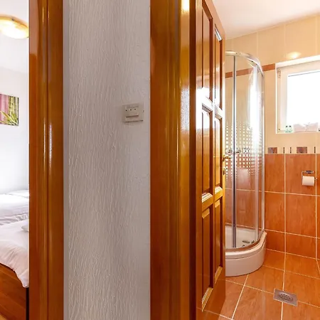 Apartment Mit Balkon Und Meerblick By Interhome *