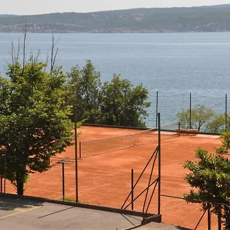 Apartment Mit Balkon Und Meerblick By Interhome Crikvenica