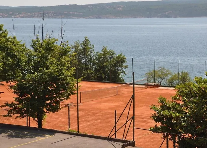 Apartment Mit Balkon Und Meerblick By Interhome Crikvenica